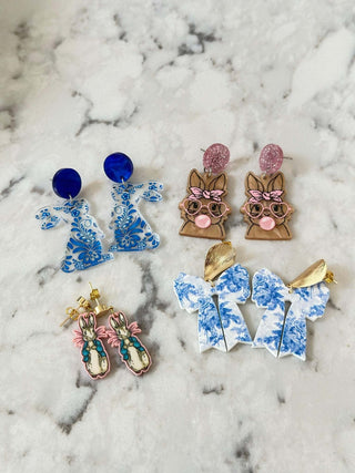 Bubblegum Bunny Earrings - Dear GigiPinkResinDangle