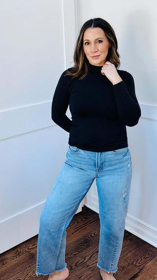 Black Highneck smooth long sleeve top - Dear GigiBlackO/S