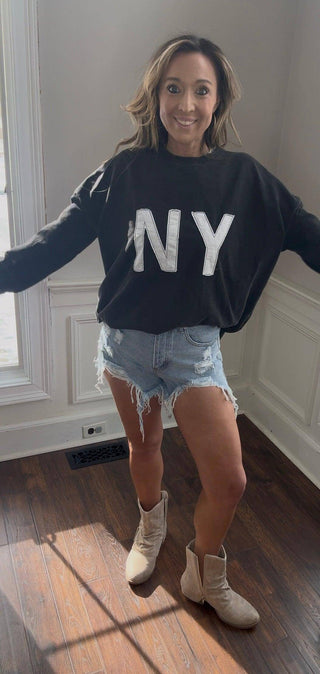 NY Sweatshirt - Dear GigiS