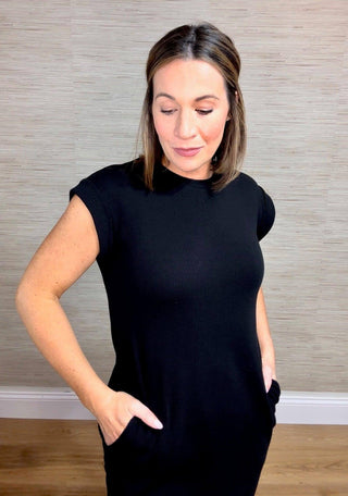 The Black Dress - Dear GigiSmall