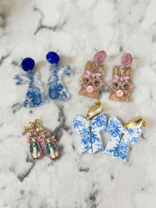 Choiserie Blue Bow Earrings - Dear GigiWhiteResinDangle