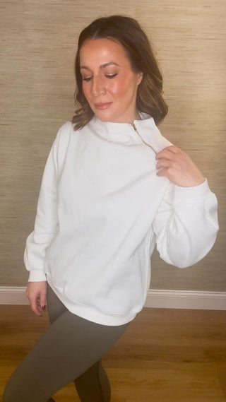 Zipper Sweatshirt - Dear GigiWhiteS