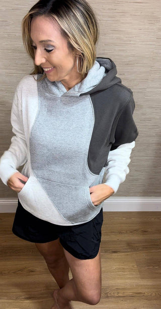 The Bianca Sweatshirt - Dear GigiSmall